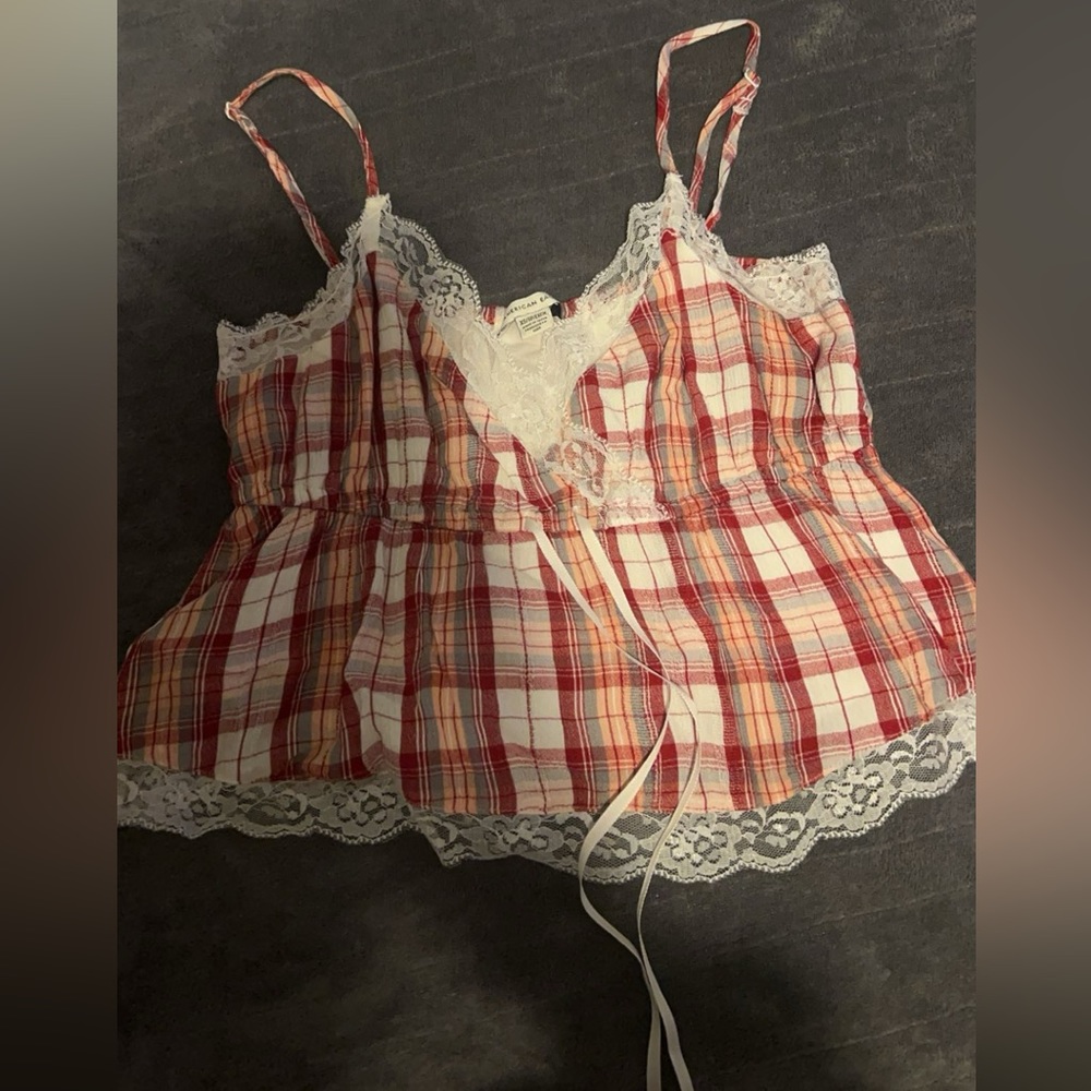 American eagle cropped Floy plaid shirt.